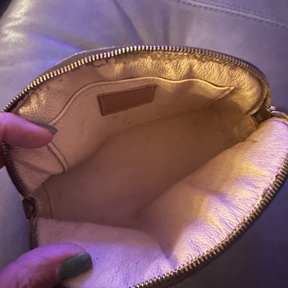 Louis Vuitton Brown and Gold Monogram Pouch - Picture 4 of 6